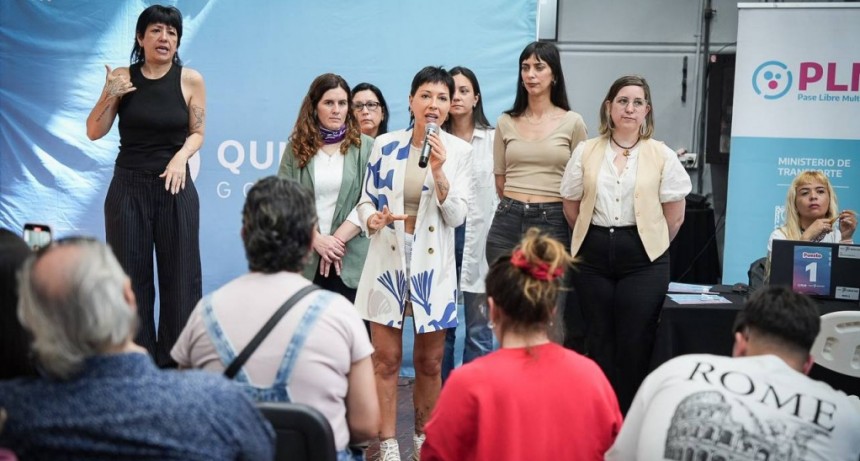Mayra Mendoza encabezó la entrega de más de 350 pases gratuitos para personas con discapacidad en Quilmes