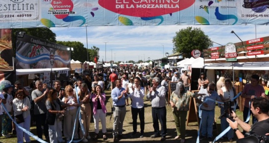 Javier Rodríguez: “Mientras hablan de timba, nosotros estamos con quienes producen”