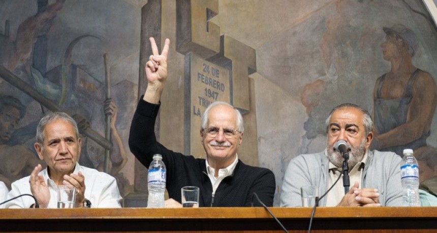 La CGT y Jorge Taiana llamaron a “reventar las urnas” contra la reforma laboral de Milei