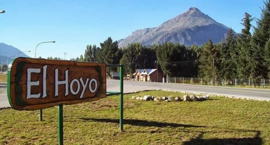 El Hoyo: el paraíso escondido entre montañas, lagos y frutas finas en Chubut