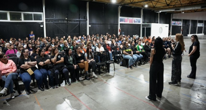Avellaneda realizó el primer Encuentro de Mujeres en Clubes para promover la igualdad y la participación