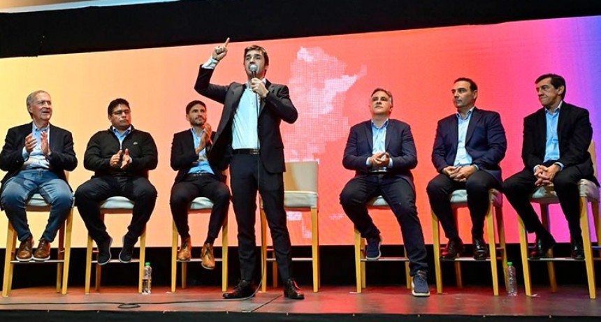 Fracaso de Provincias Unidas: los gobernadores vuelven la mirada hacia la Casa Rosada