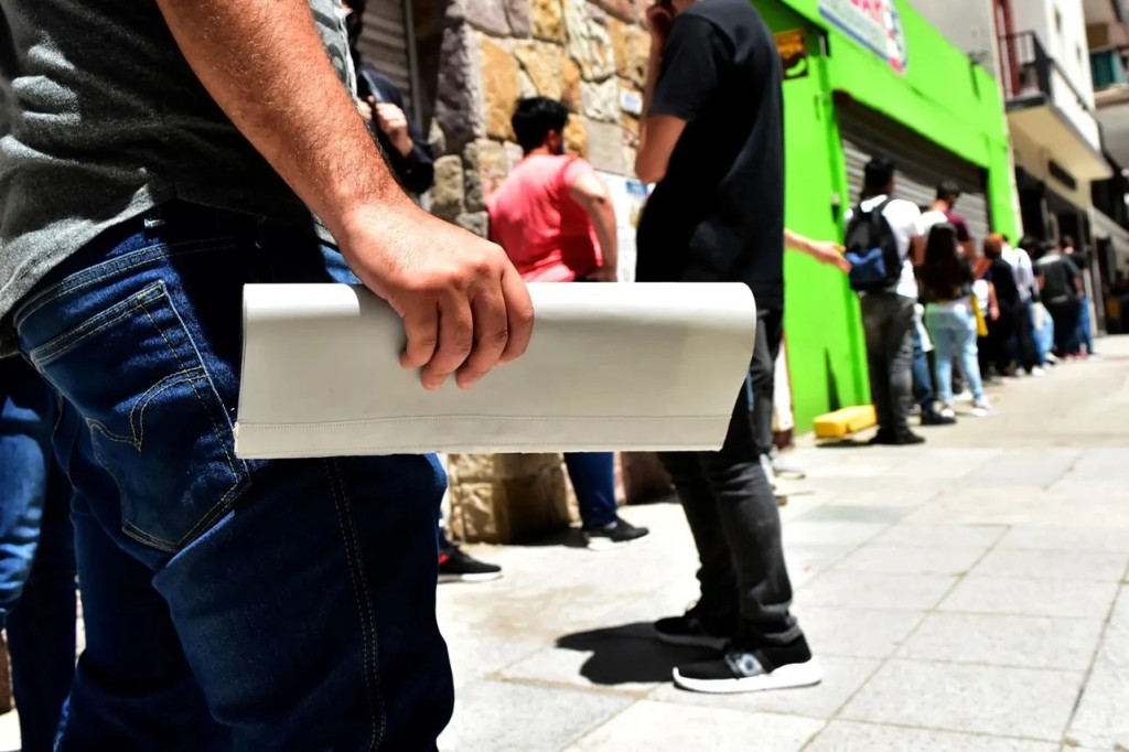 Desde que asumi&oacute; Milei se perdieron m&aacute;s de 370 mil empleos registrados