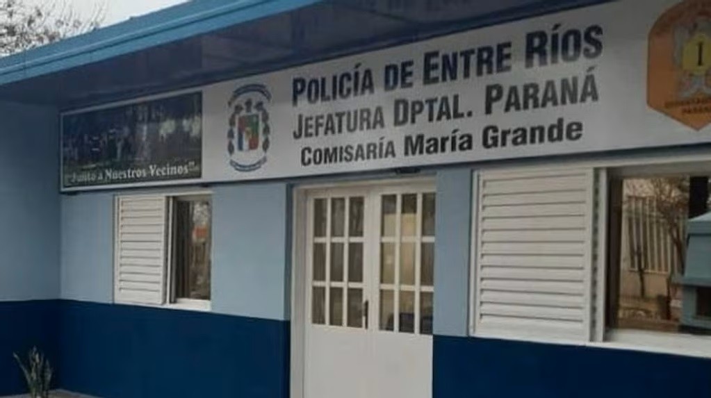 Entr&oacute; por la fuerza a la casa de su expareja, la amenaz&oacute; con un cuchillo frente a sus hijas y termin&oacute; baleado por la Polic&iacute;a