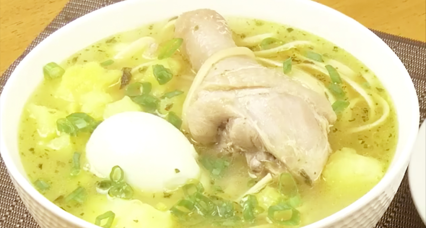 Caldo de gallina: la sopa peruana que reconforta con sabor casero y tradici&oacute;n popular