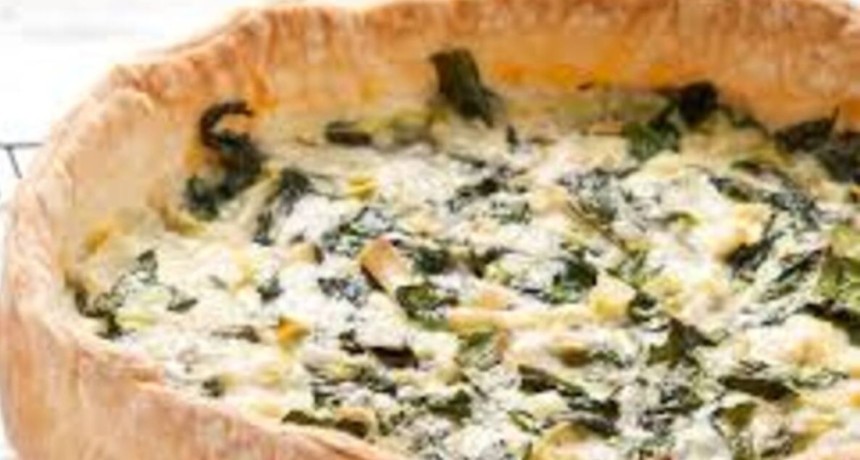 Tarta de puerros a la crema: la receta irresistible para una comida casera