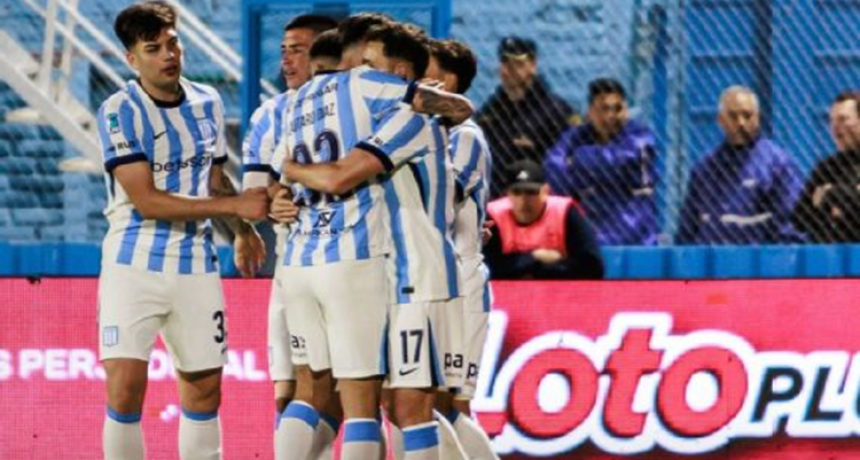 Racing volvi&oacute; a ganar en el debut de Chirola Romero y tom&oacute; aire ante Estudiantes de R&iacute;o Cuarto
