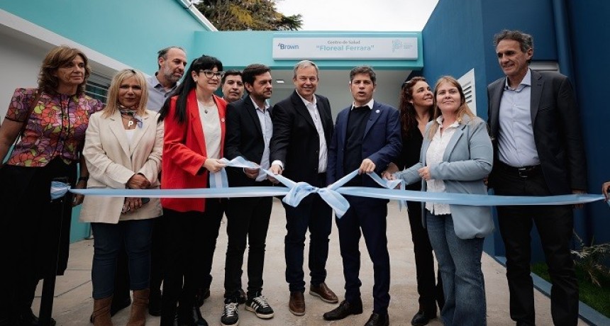 Kicillof inaugur&oacute; un nuevo centro de salud en Burzaco y recorri&oacute; una feria de empleo inclusivo