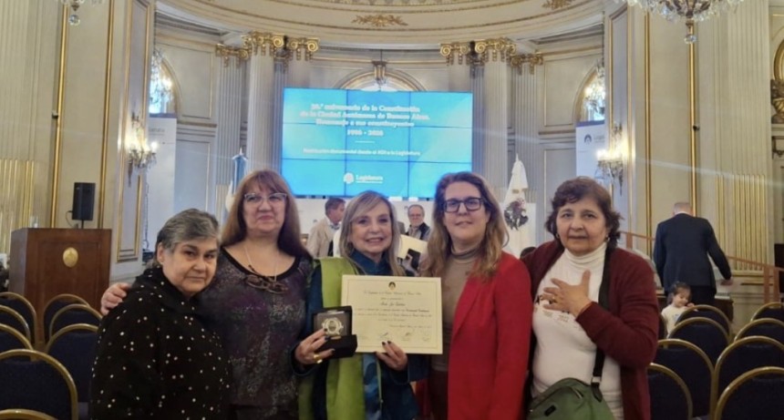 A 30 a&ntilde;os de la Constituci&oacute;n porte&ntilde;a, Liderar Mujer pide m&aacute;s poder, presupuesto y participaci&oacute;n para las comunas.