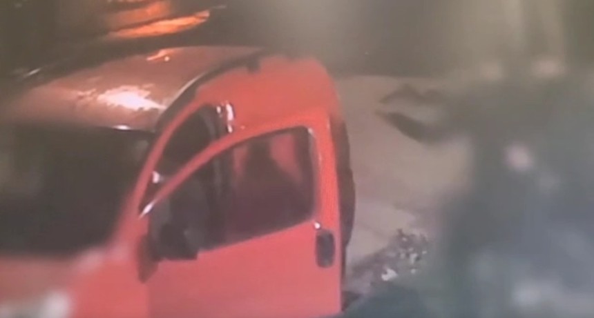 Mor&oacute;n: atacaron a un hombre cuando estacionaba y detuvieron a cuatro sospechosos