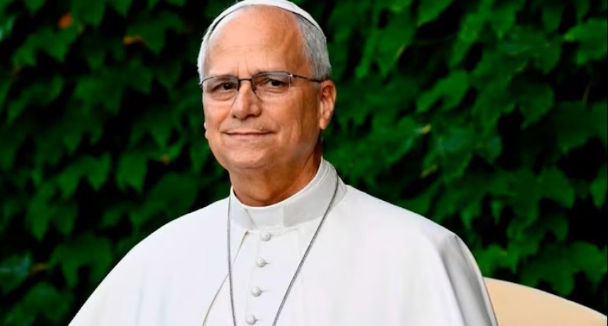 El Vaticano confirm&oacute; que la operaci&oacute;n del papa Le&oacute;n XIV fue exitosa y que ya se recupera en su habitaci&oacute;n