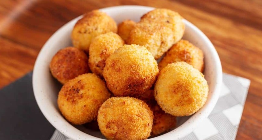Croquetas de papa: la receta f&aacute;cil y crocante que convierte un ingrediente cl&aacute;sico en un bocado irresistible