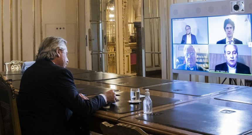 “Deberíamos empeñarnos ya en buscar puntos de acuerdo, en empezar un diálogo sincero que nos permita transformar a la Argentina en un país de producción y que recupere los valores éticos que se han perdido”
