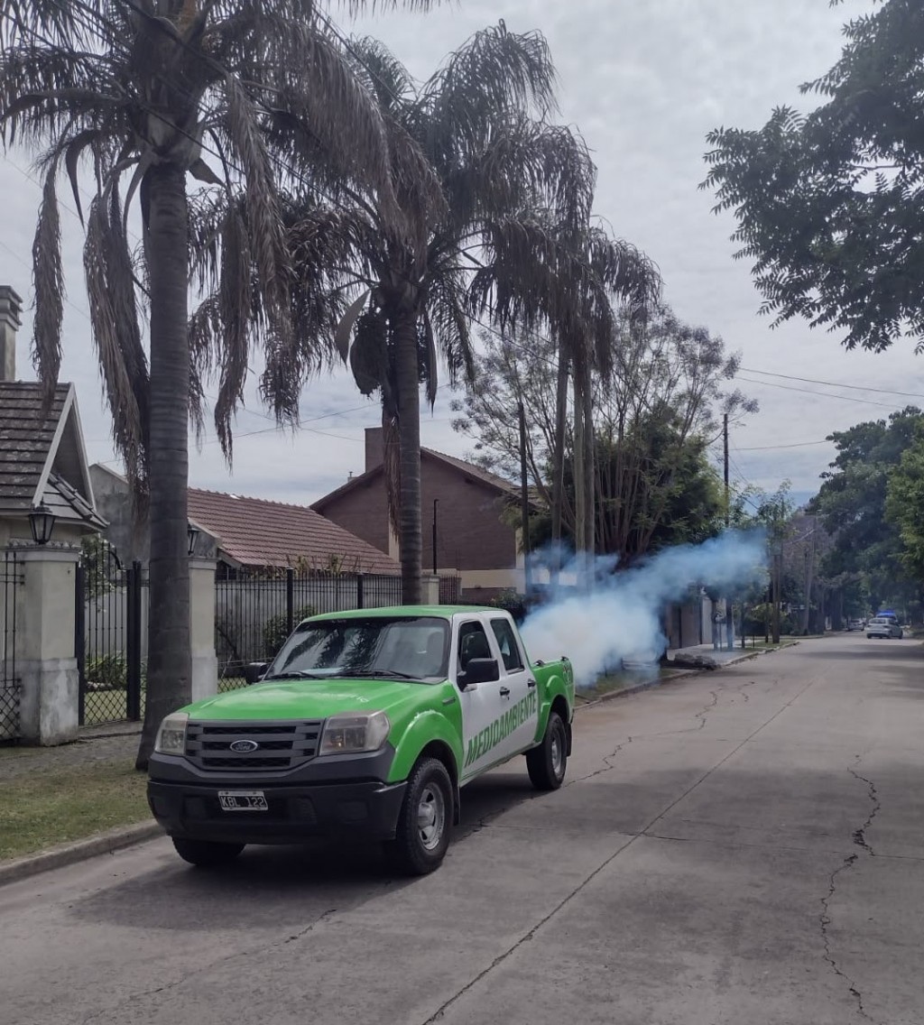 Esteban Echeverría refuerza los operativos de fumigación contra el dengue