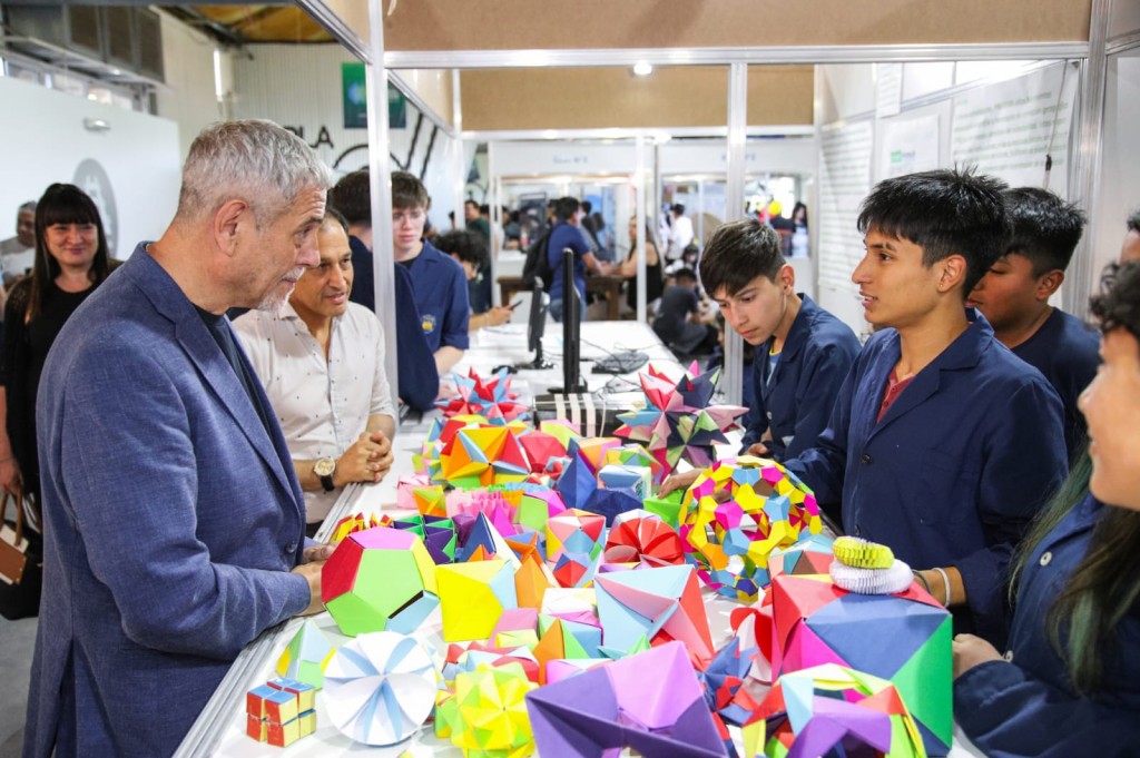 Expo Escuelas Técnicas 2024: talento y proyectos estudiantiles en Avellaneda