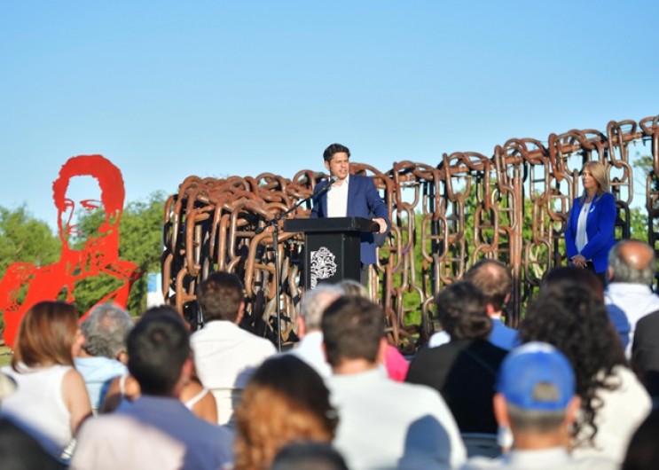 Kicillof apuntó contra Milei: 