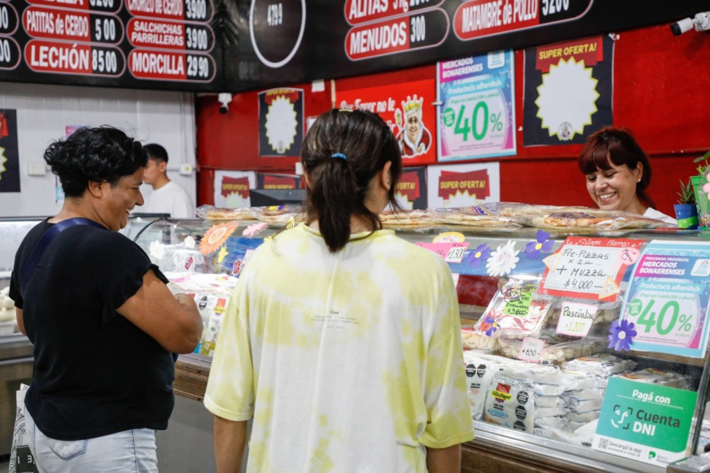 Fernando Espinoza destacó la apertura de un nuevo Mercado de Abaratamiento en Laferrere con precios bajos y descuentos exclusivos