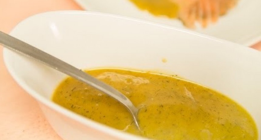  Salsa de Mostaza a la Bechamel: Cremosa y Picante para Acompañar Carnes y Vegetales