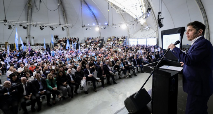 Kicillof activa obras clave en universidades bonaerenses y abre nuevos espacios comunitarios en barrios vulnerables