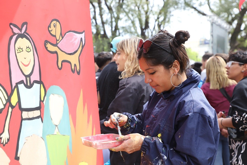 La Matanza celebra a lo grande los derechos de las niñeces: juegos, arte y una plaza llena de color en San Justo