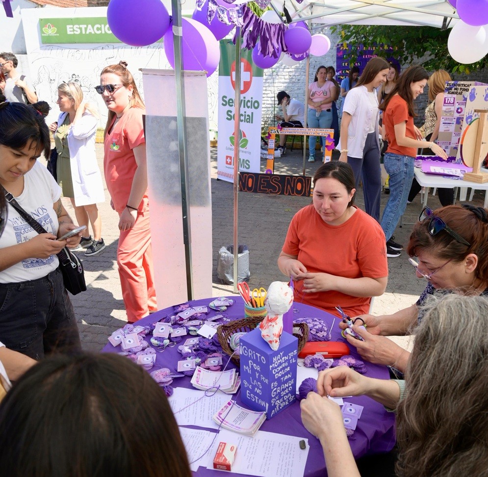 Esteban Echeverría realizó una jornada clave por el Día Internacional de la Eliminación de la Violencia contra la Mujer