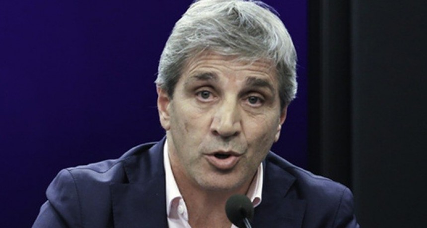 Caputo busca oxígeno financiero: postergan pago al FMI y apuestan a reactivar la bicicleta para llegar a marzo