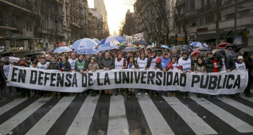 Paro de 72 horas en las universidades públicas por la falta de aplicación de la Ley de Financiamiento