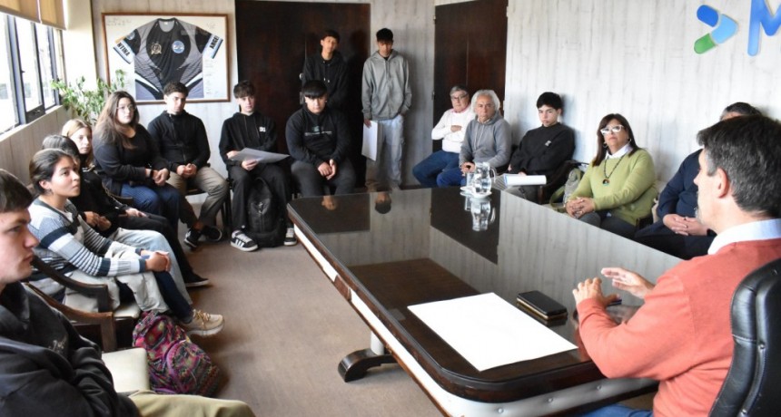 General Alvarado premió a los ganadores de la 12ª edición de “24 hs de Innovación”