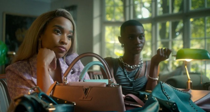 “Mala influencer”: fama, falsificaciones y supervivencia en Johanesburgo