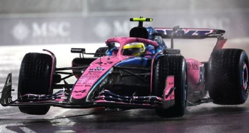 Colapinto brilló bajo la lluvia en Las Vegas y avanzó a la Q2, pero un error lo dejó 15°