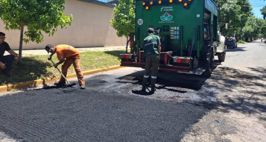Monte Grande refuerza la seguridad vial: nuevas obras de bacheo en Nicolás Bruzone y Rondeau