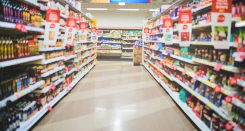 El consumo no repunta: fuerte desplome en las ventas mayoristas y retrocesos en supermercados y shoppings