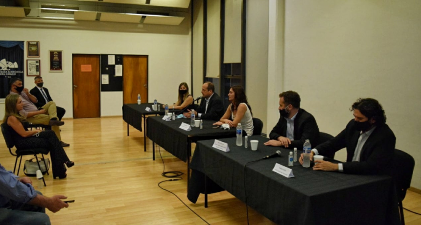 El Ministerio de Seguridad y la UNCAus firmaron un Convenio de Colaboración y Asistencia
