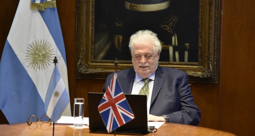 Argentina y Reino Unido organizaron seminario virtual sobre vacunas contra COVID-19