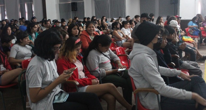 Morón participó del cierre anual del Programa Jóvenes y Memoria