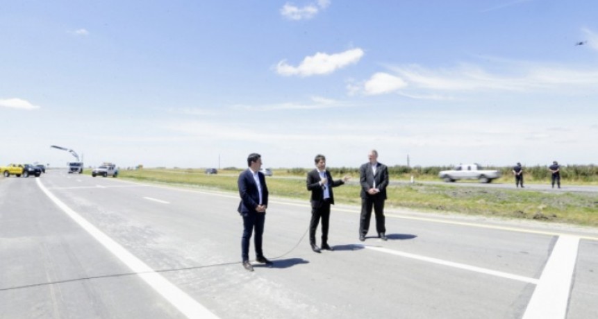 Axel Kicillof encabezó el lanzamiento de la temporada de verano 2021/2022 en la Provincia