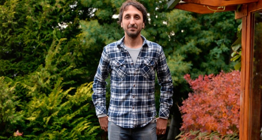 Investigador del CONICET fue premiado con el Golden Bee Awards 2021