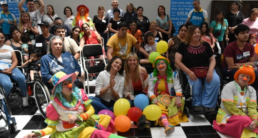 La ONG CILSA entregó 31 elementos ortopédicos de forma gratuita en “Espacio CILSA”, junto a la actriz Viviana Sáez
