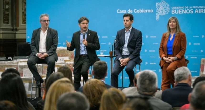 Se entregaron equipos para agilizar los trámites del Registro Provincial de las Personas