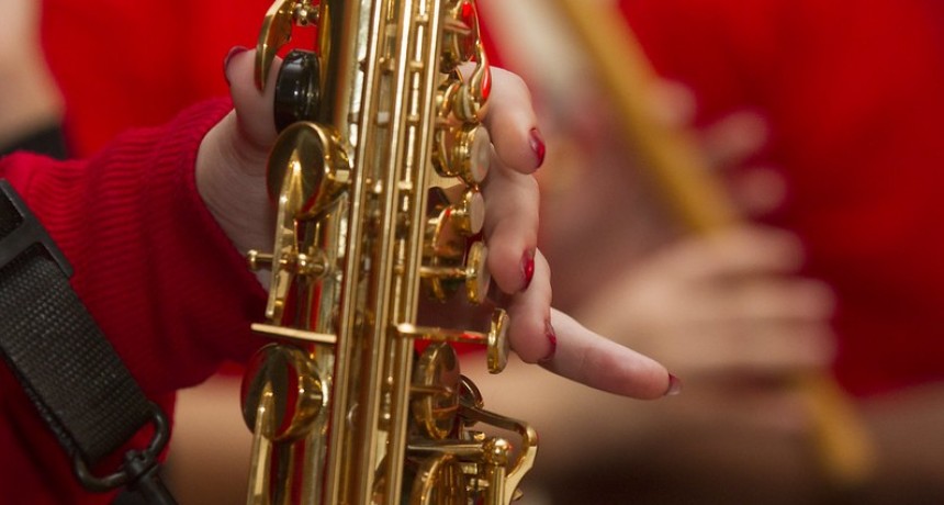 Ensamble de saxos en el Museo Roca.