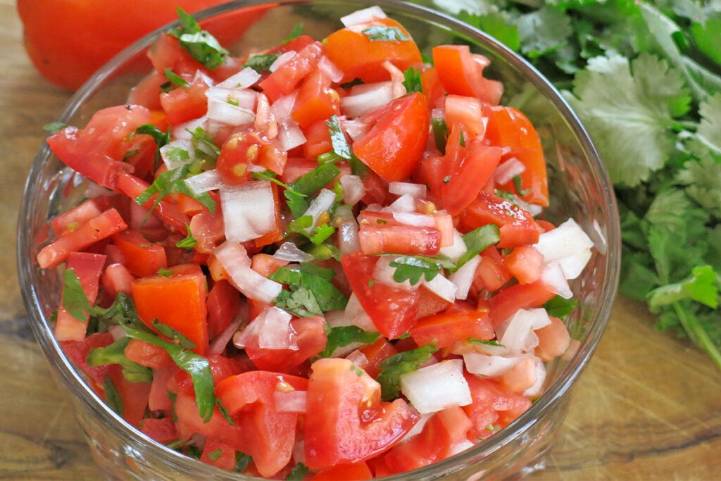 Salsa Mexicana: El clásico pico de gallo que realza cualquier platillo