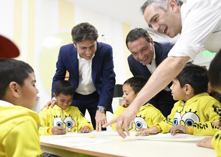 Kicillof inauguró un jardín de infantes, un CDI y obras industriales en Florencio Varela: “El Estado amplía derechos donde el mercado no llega”