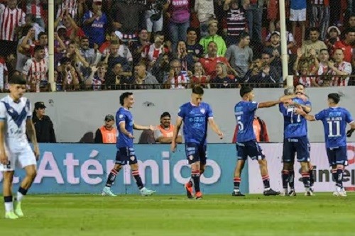 Vélez cayó ante Unión y el título de la Liga Profesional se definirá en la última fecha