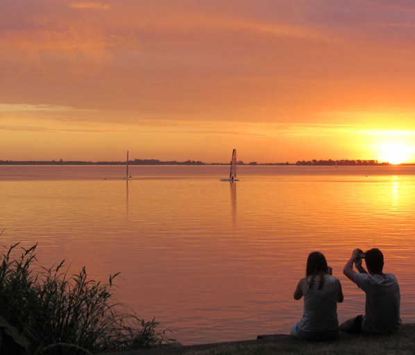 Turistas extranjeros disfrutaron de los paisajes lacustres y ribereños en la provincia de Buenos Aires