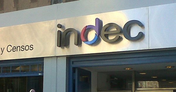 Inflación en noviembre: INDEC reporta un 2,4% pero surgen dudas sobre la veracidad de las cifras