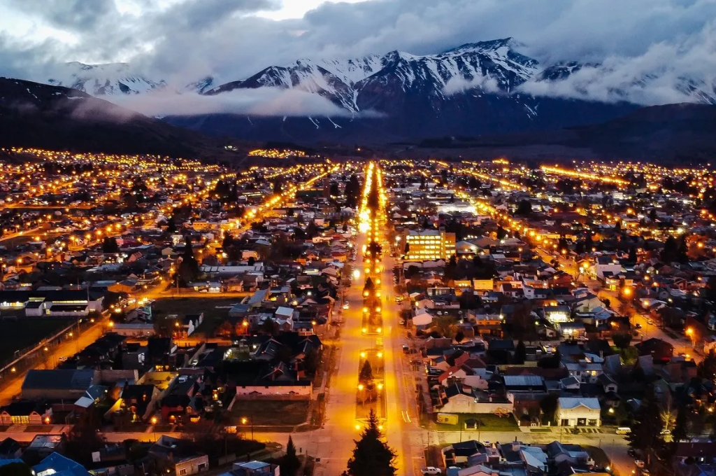 Esquel: La Puerta a los Andes y al Corazón de la Patagonia