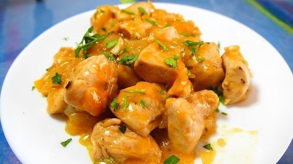 Pollo a la Naranja: un plato diferente con ingredientes que todos tenemos