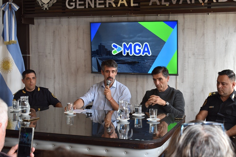 Ianantuony habló de seguridad tras días de tensión en Miramar: “Había que restaurar el orden y actuar con contundencia”