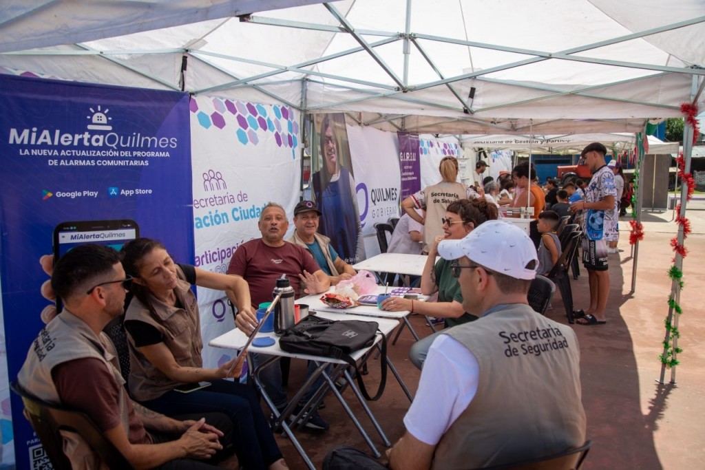 Quilmes Cerca cerró el año con un multitudinario operativo en la plaza de La Matera