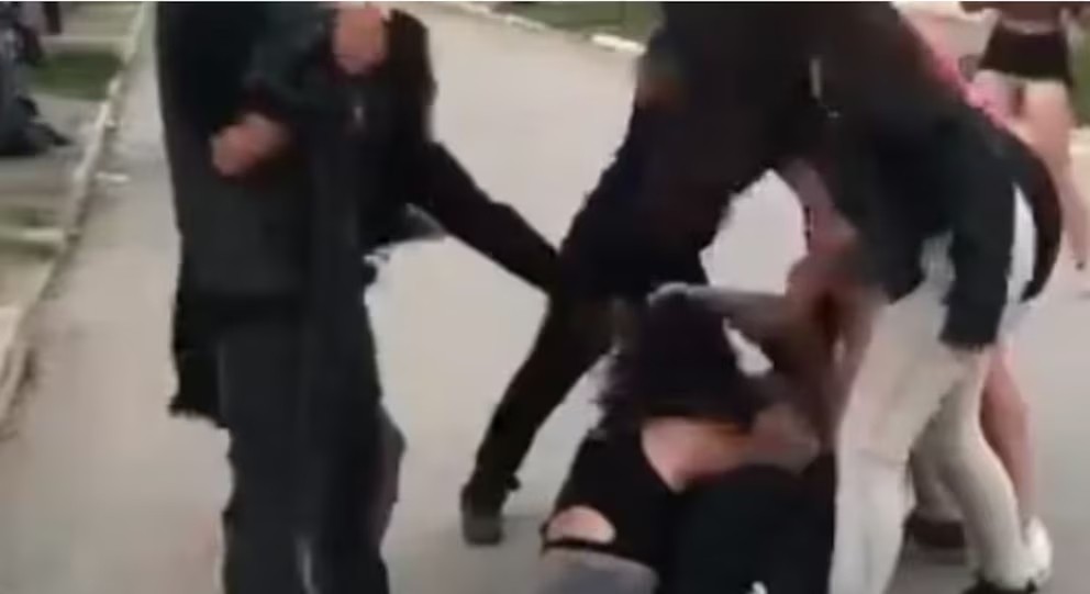 Brutal ataque entre adolescentes en Córdoba: una joven fue apuñalada y le perforaron un pulmón